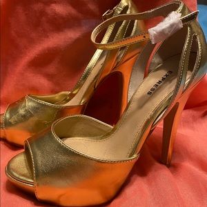 Never worn gold platform sandals